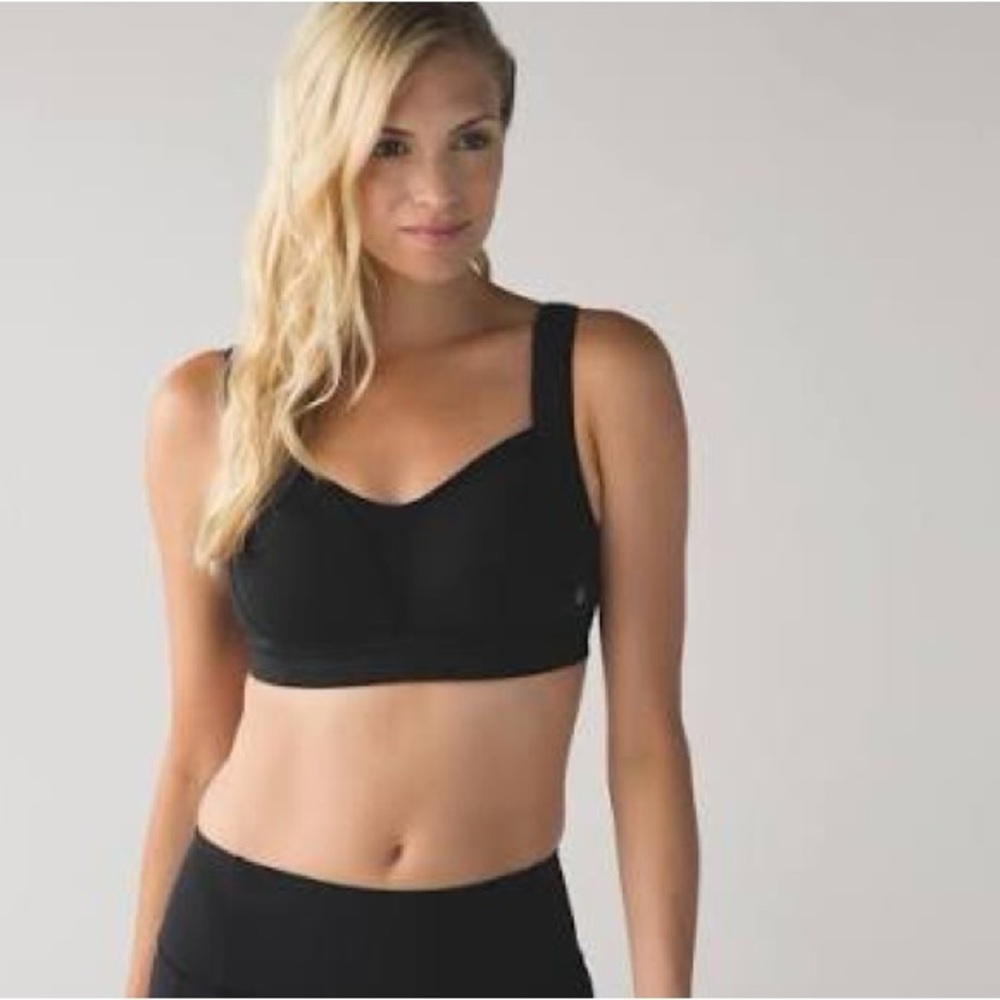 High support Lululemon black sports bra - Ta Ta Tamer II